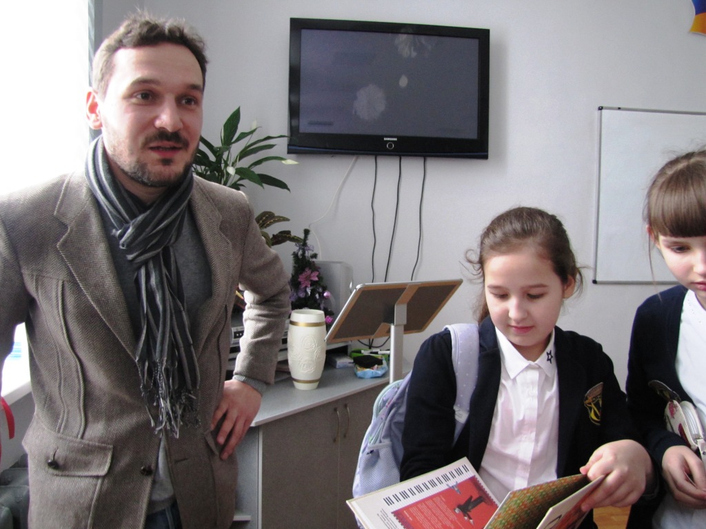 У світ Богдана Ігоря Антонича