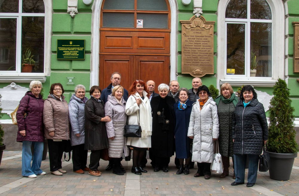 Зустріч випускників